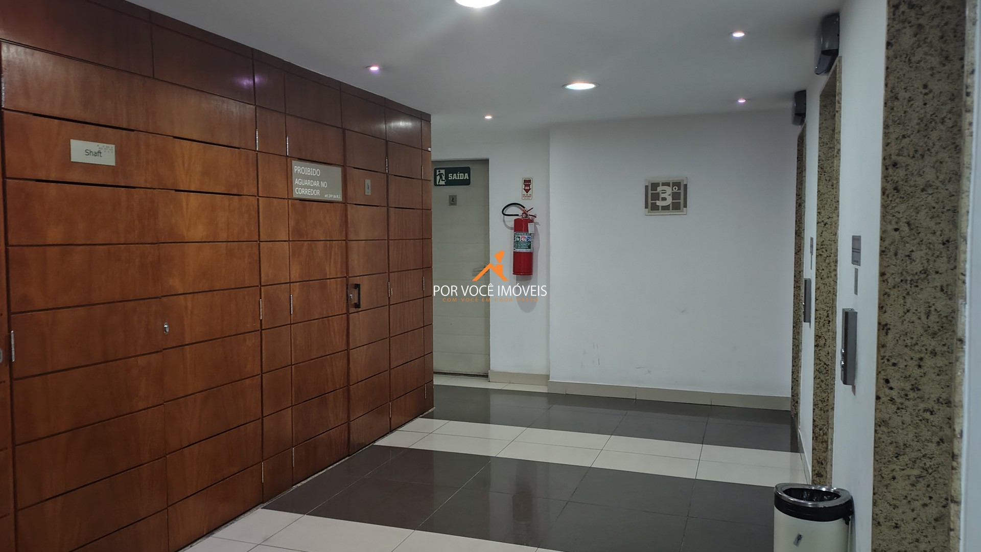 Sala Comercial no Plaza Office