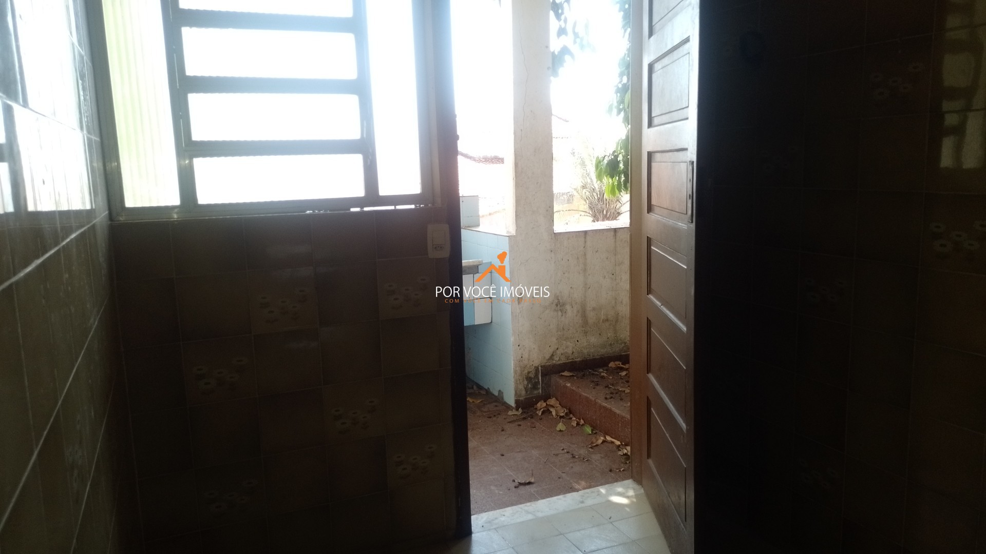 Casas na praia com vista para o mar