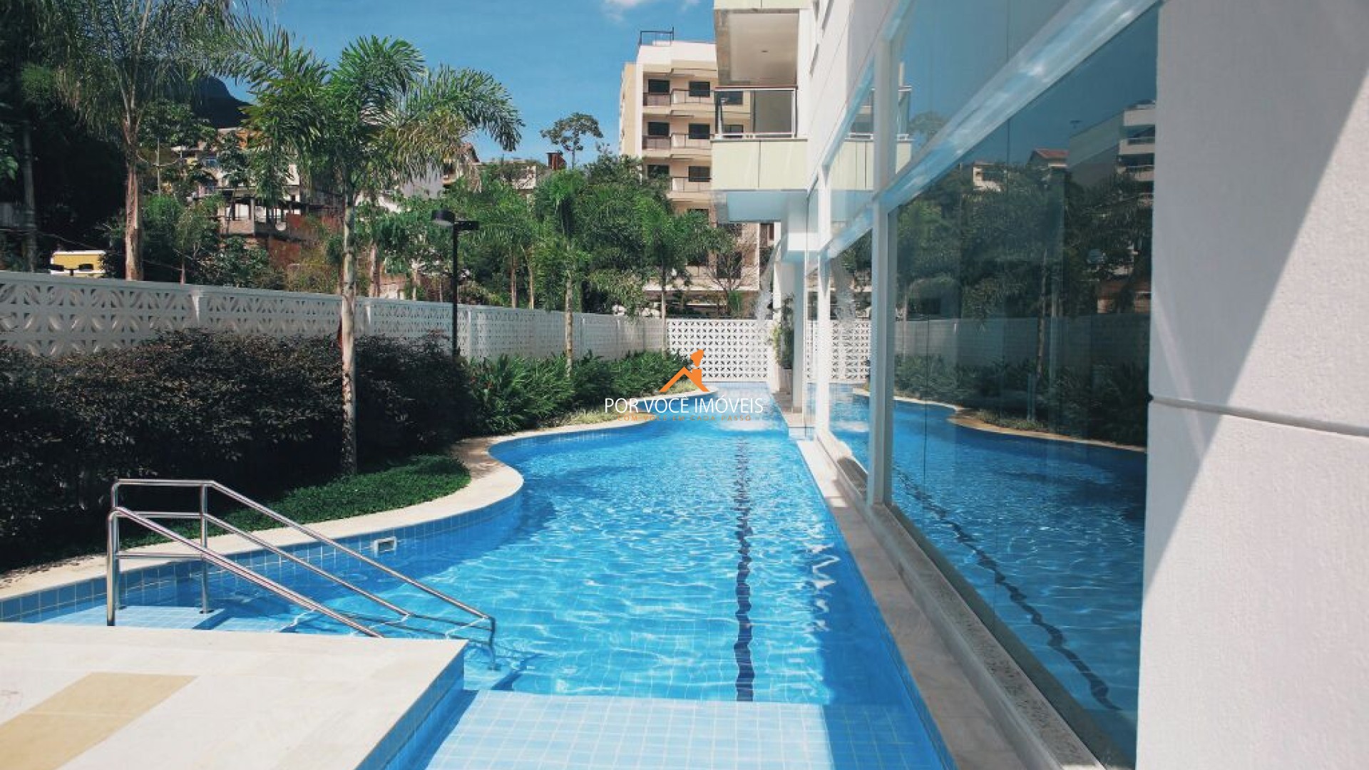Cobertura para locação com 2 quartos no Condomínio Grand Village Freguesia Residence Club