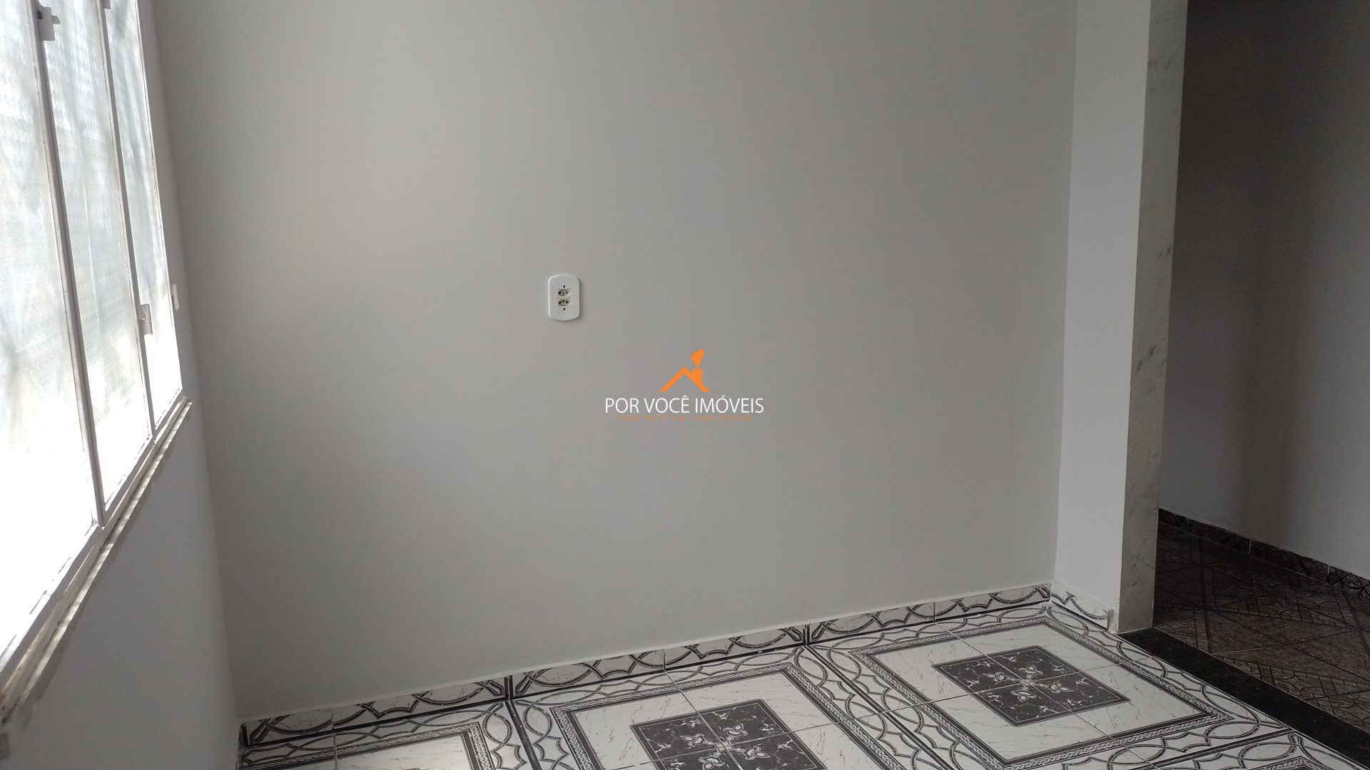 Casa com 3 quartos e garagem, Vila Nova, próximo ao Adonai