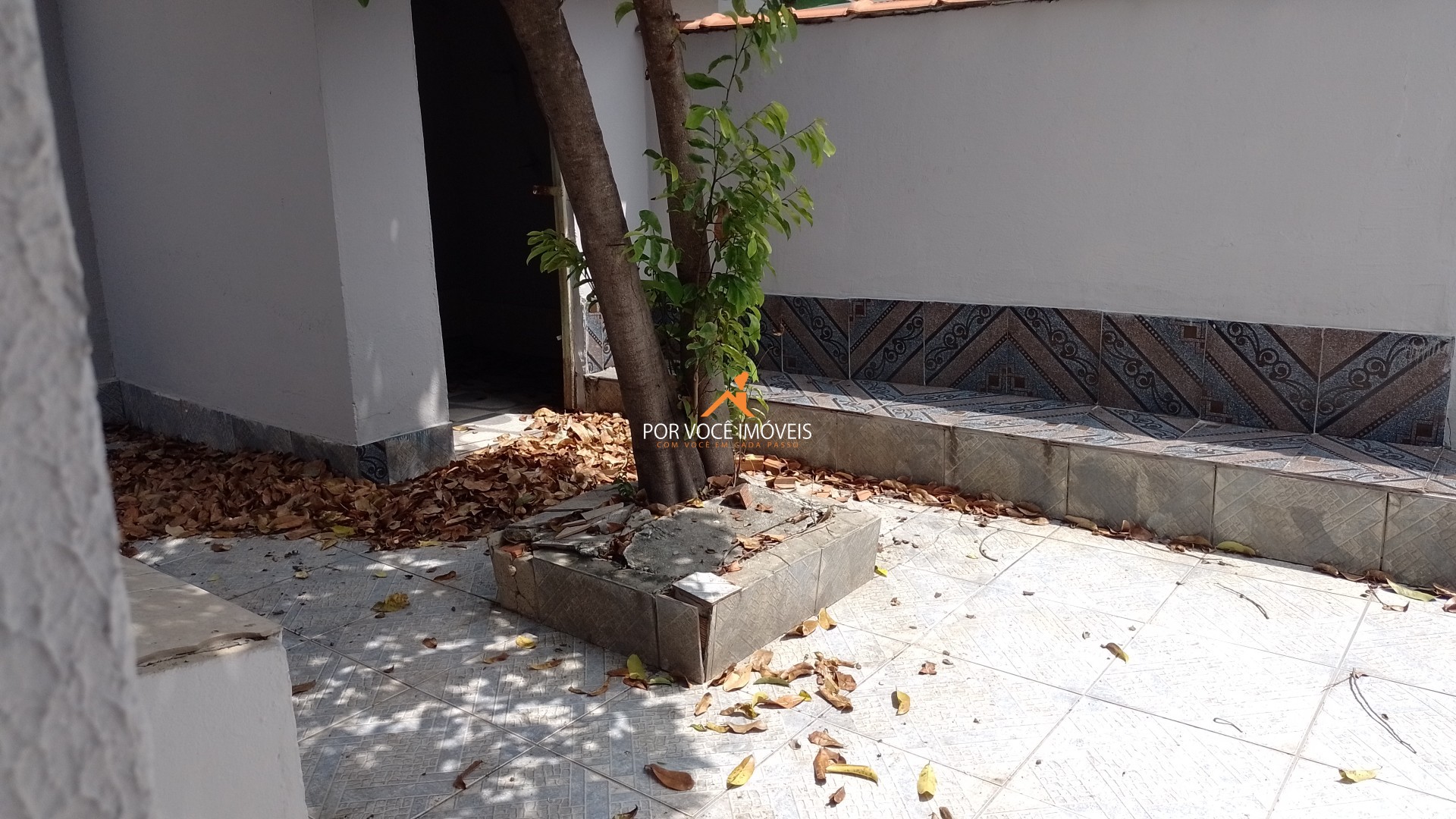 Casa com 3 quartos e garagem, Vila Nova, próximo ao Adonai