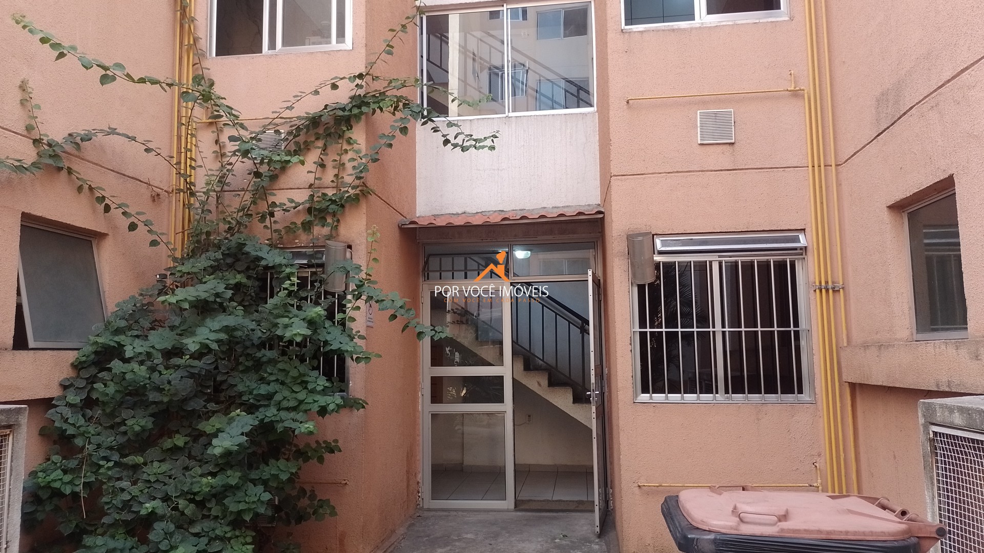 Apartamento para Locação de 2 Quartos no Condomínio Viva Mais