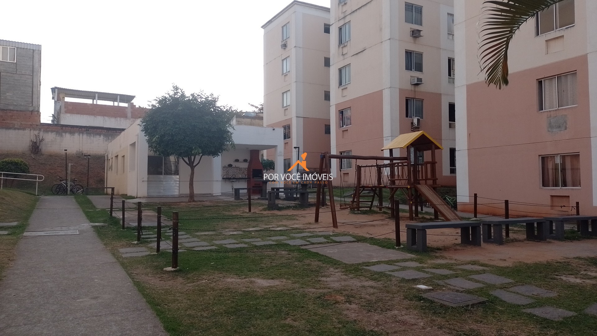 Apartamento para Locação de 2 Quartos no Condomínio Viva Mais