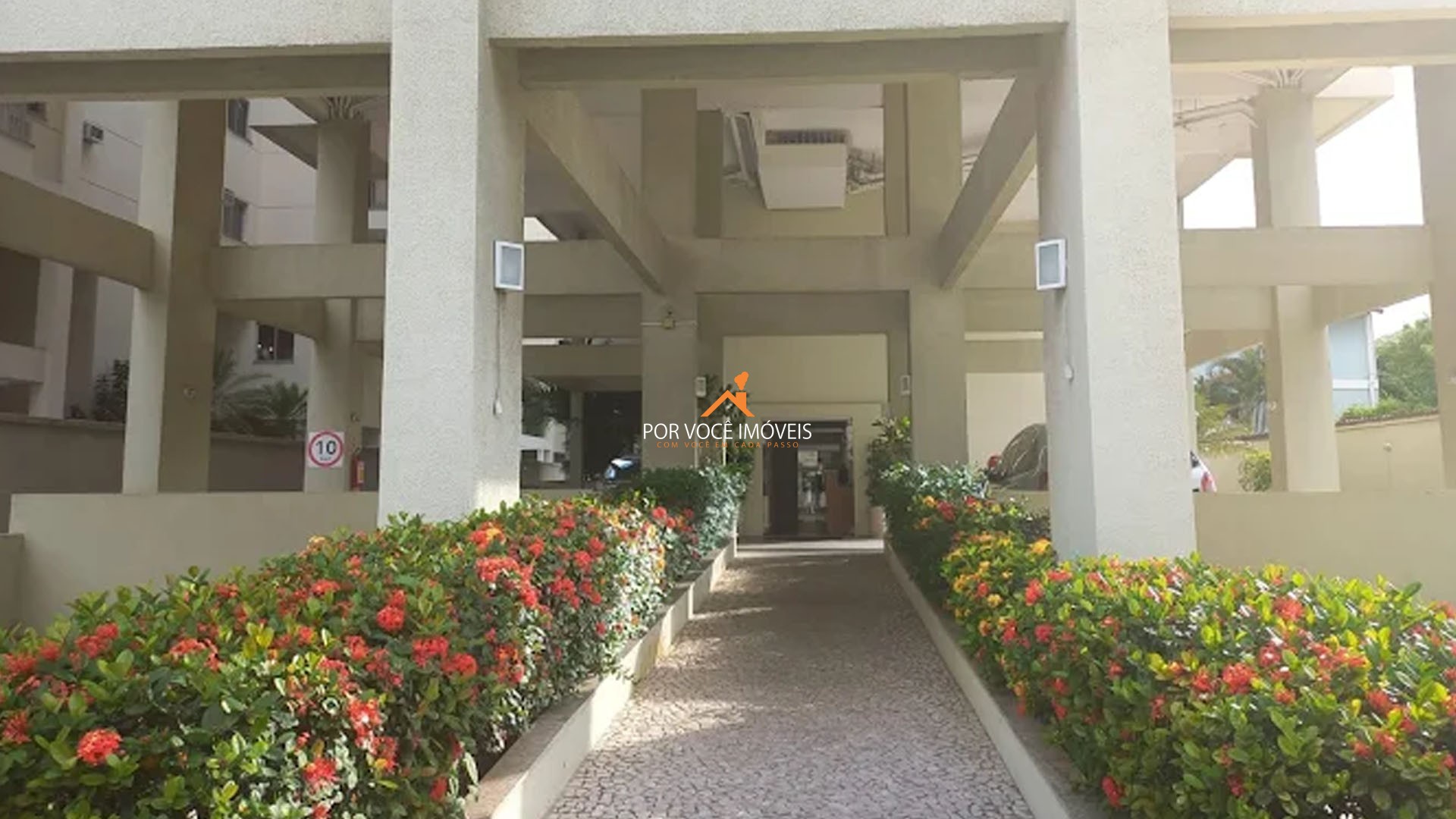 Cobertura Duplex no Condomínio Village de Maiorca