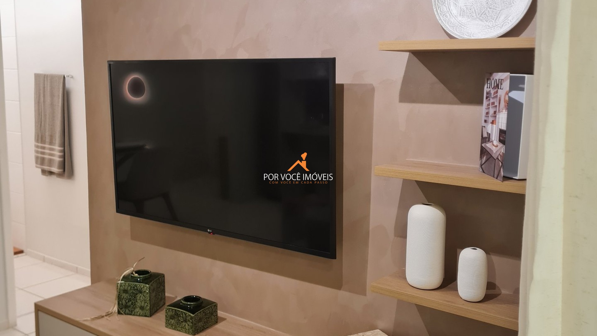 Apartamento com uma Suíte no condomínio Villa Santé
