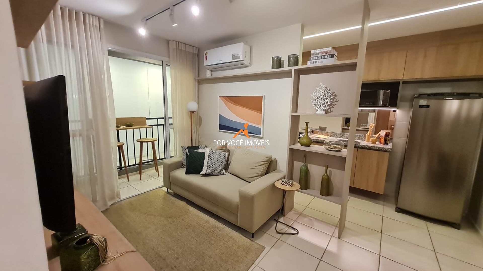 Apartamento com uma Suíte no condomínio Villa Santé
