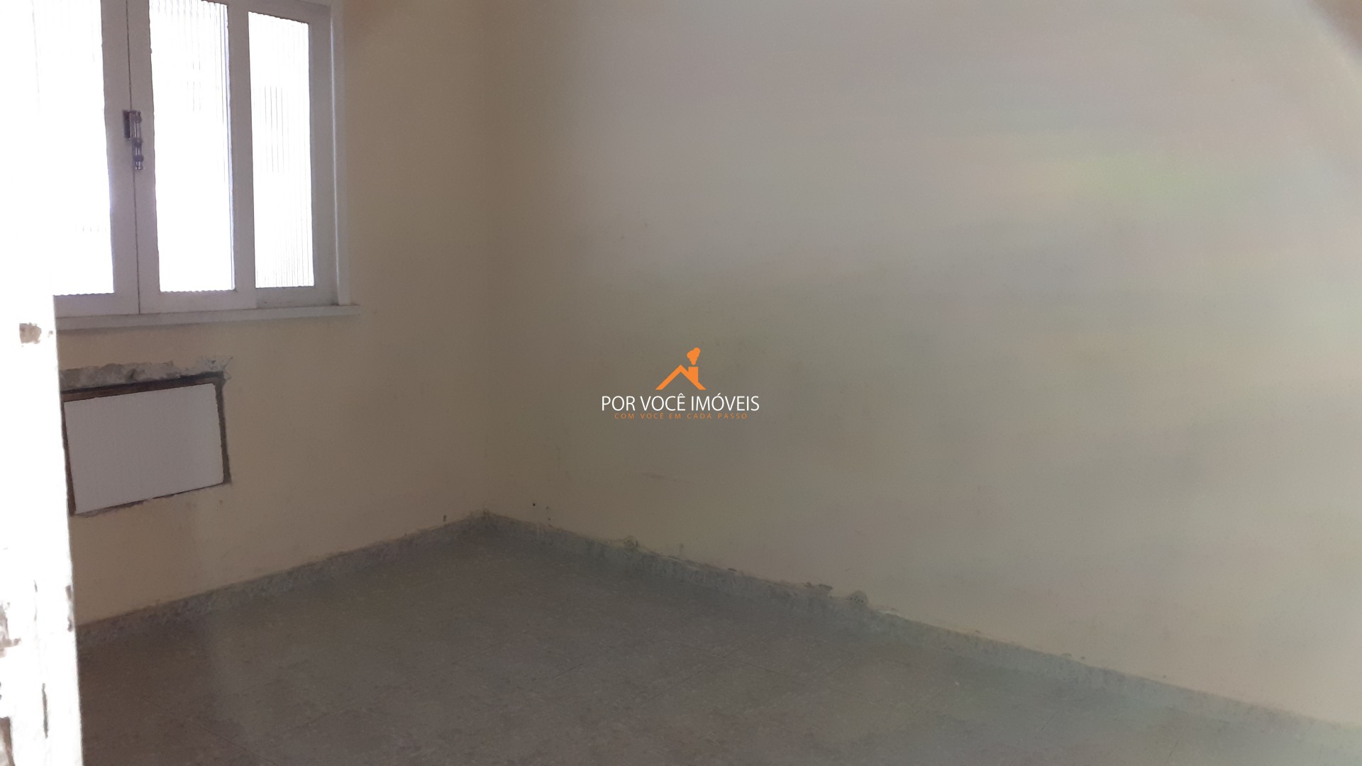 02 casas, próximo ao BRT Pinto Teles