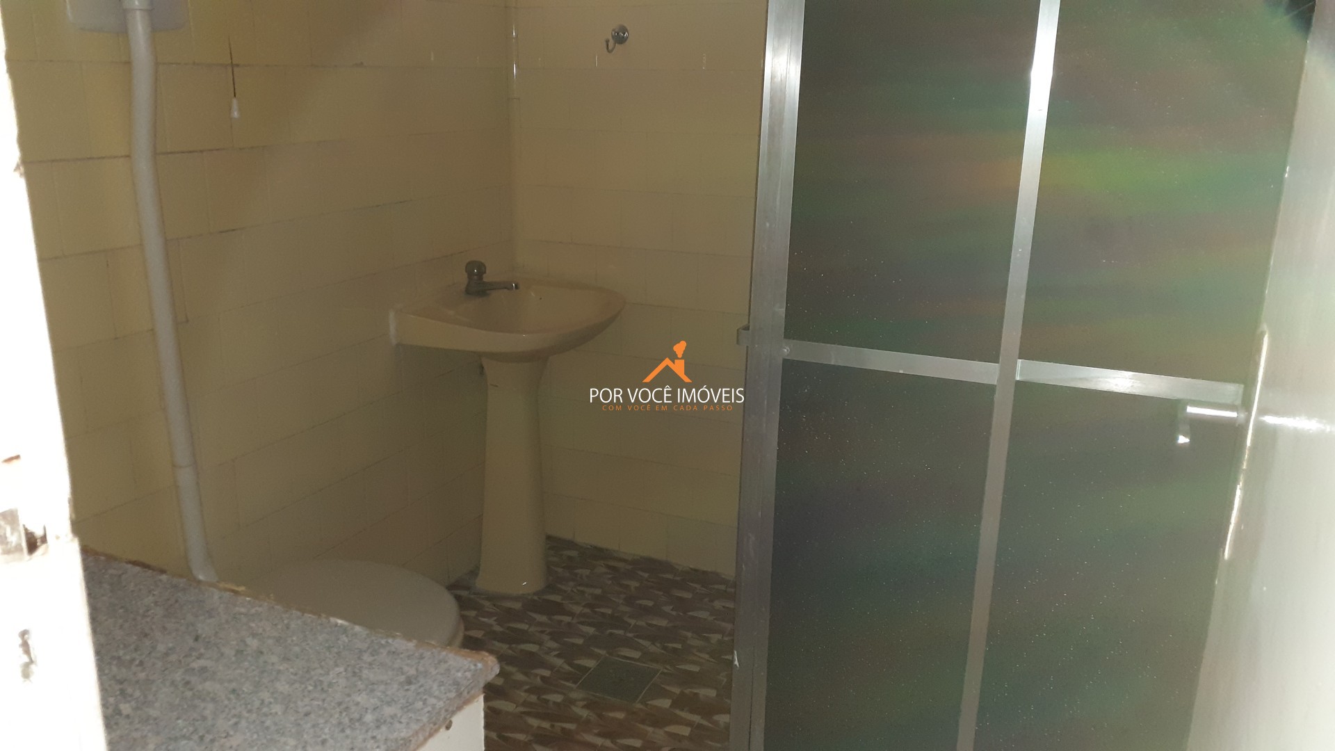 02 casas, próximo ao BRT Pinto Teles