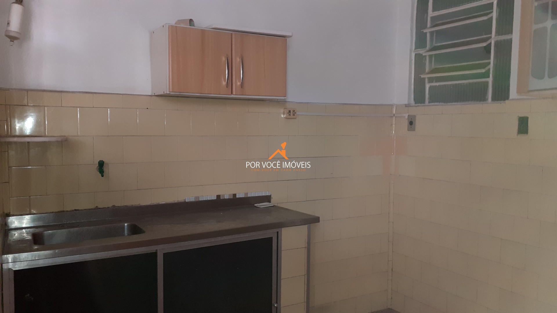 02 casas, próximo ao BRT Pinto Teles