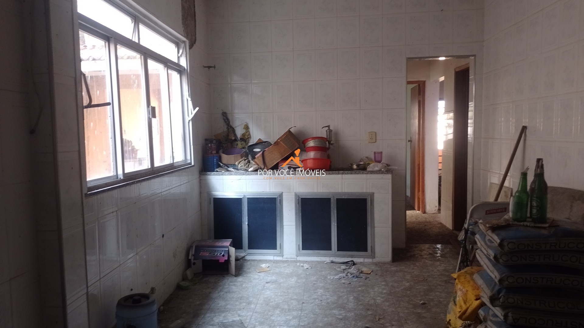 Casa com 2 quartos sendo 1 suíte, na Praça do Corinto