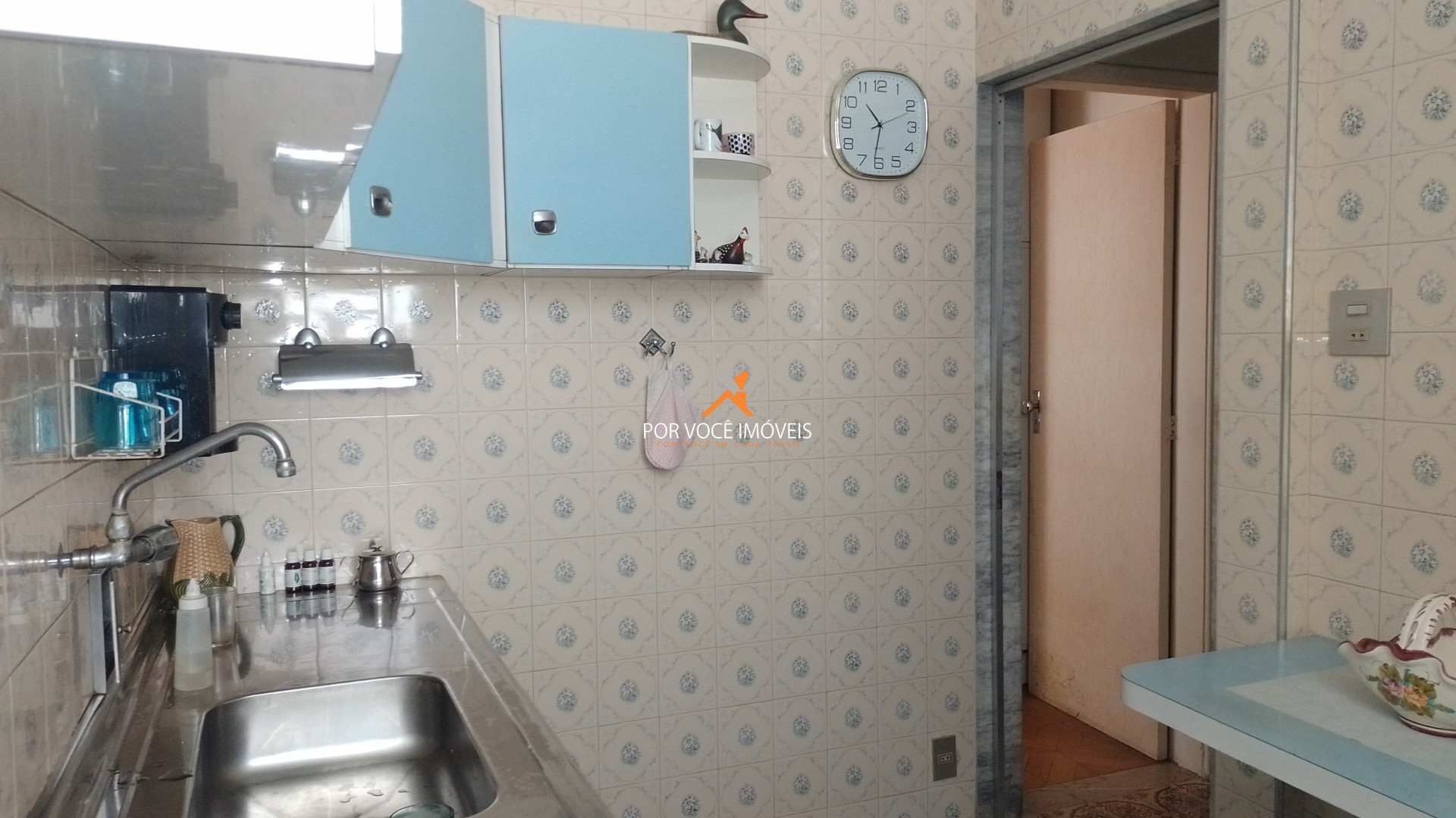 Casa à Venda com 3 Quartos e Terraço no São Jorge