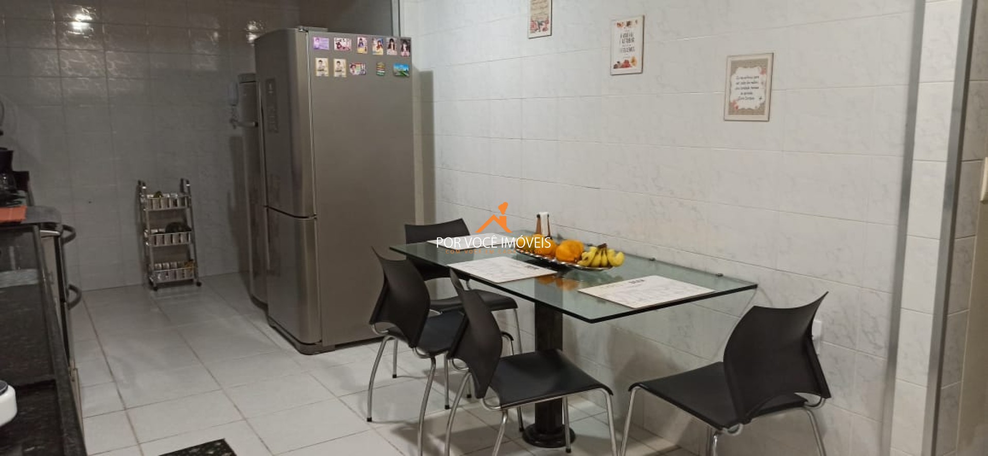 Casa com 3 quartos em Condomínio, próximo ao Hospital Oeste D'or