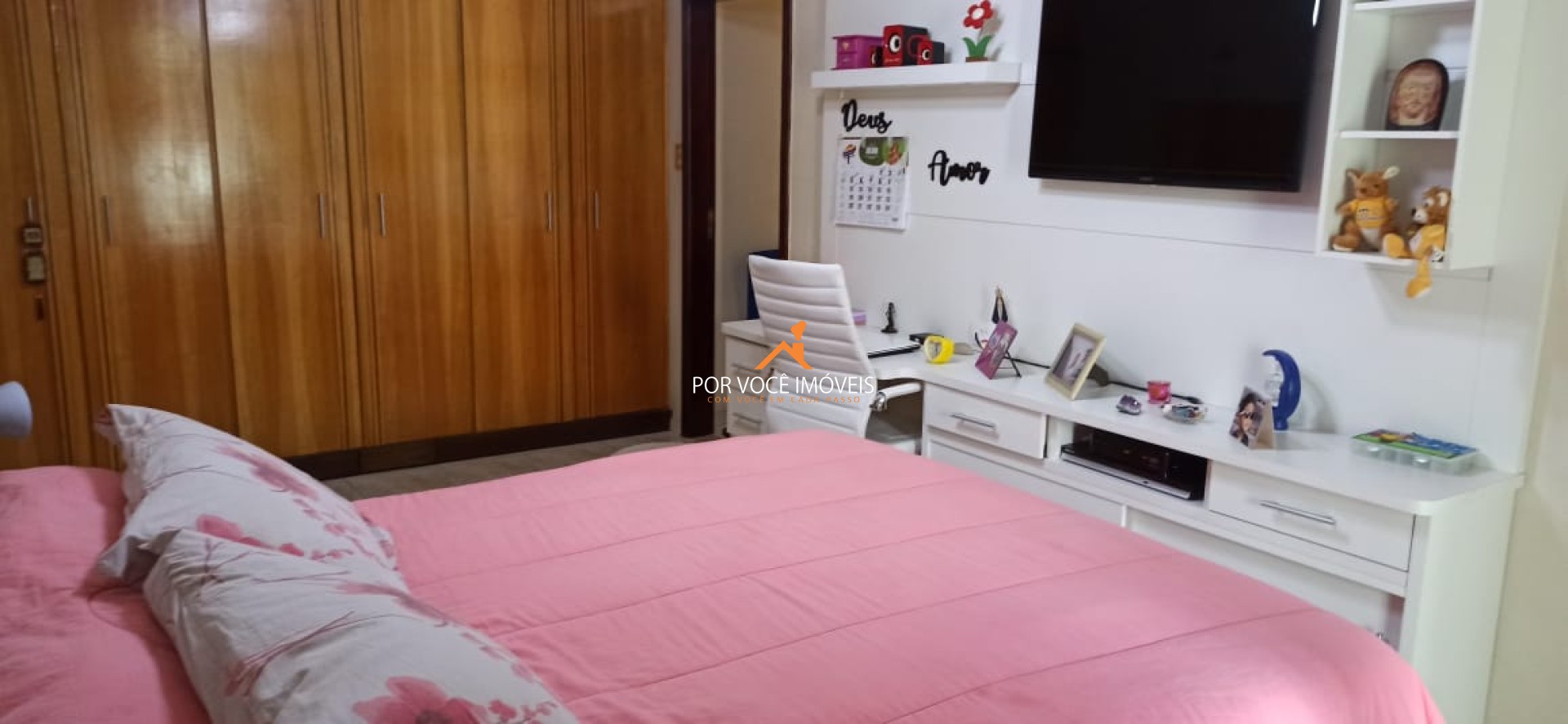 Casa com 3 quartos em Condomínio, próximo ao Hospital Oeste D'or