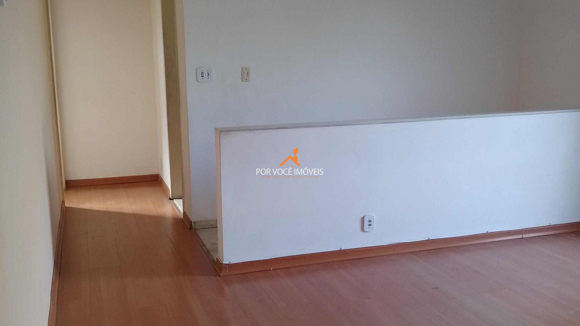 Casa duplex com 3 quartos, no Centro, próximo ao Assaí