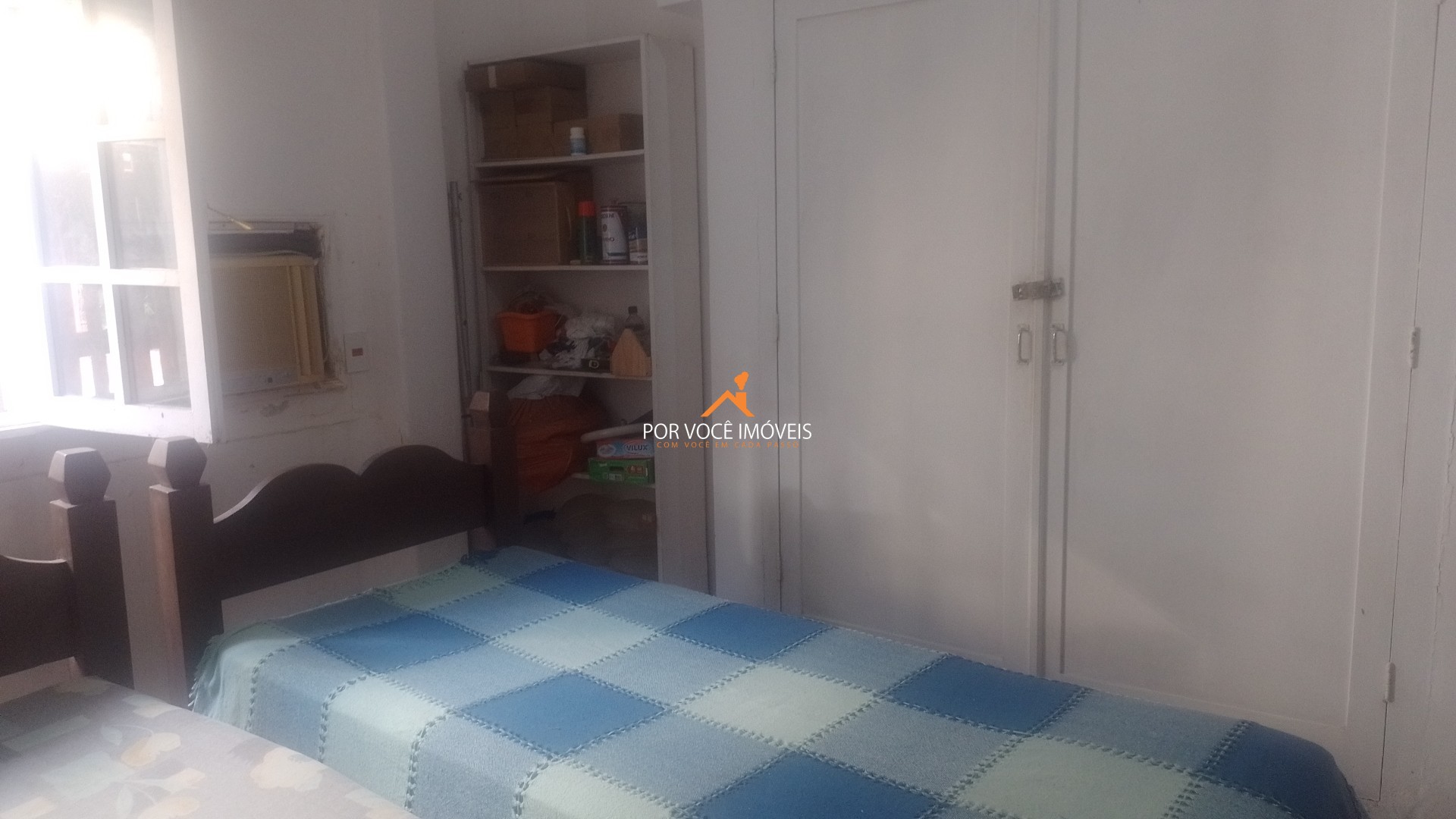 Casa com 2 quartos, sendo 1 suíte de frente para o mar