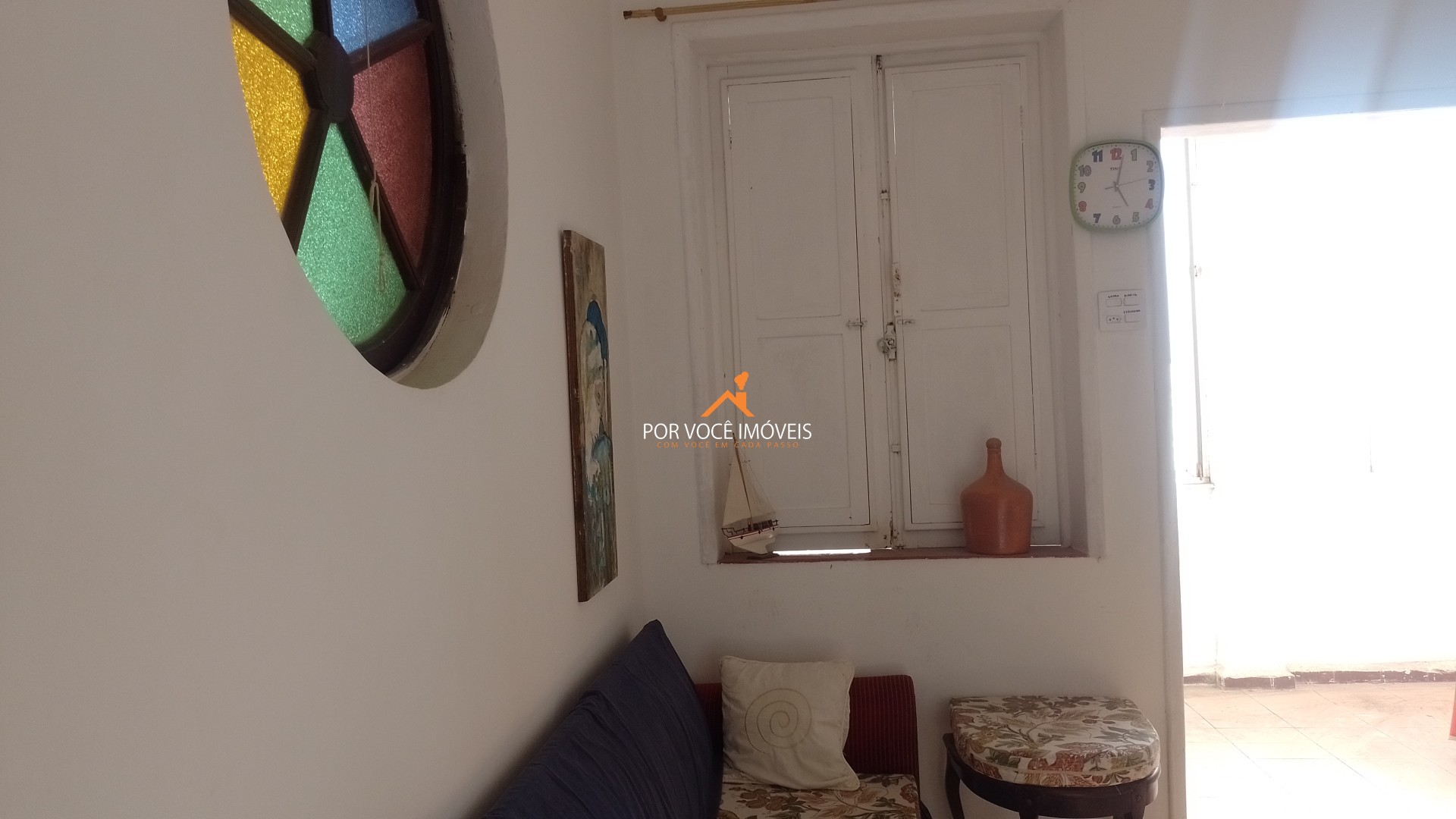 Casa com 2 quartos, sendo 1 suíte de frente para o mar