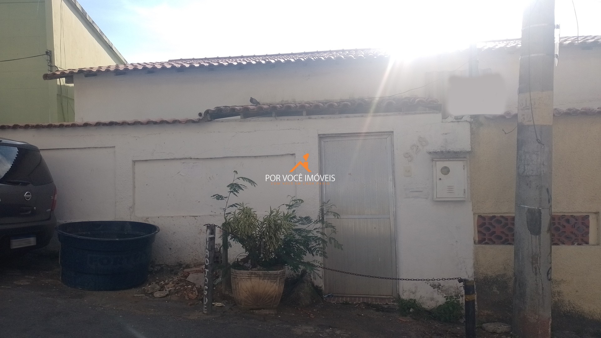 Casa com 2 quartos, sendo 1 suíte de frente para o mar