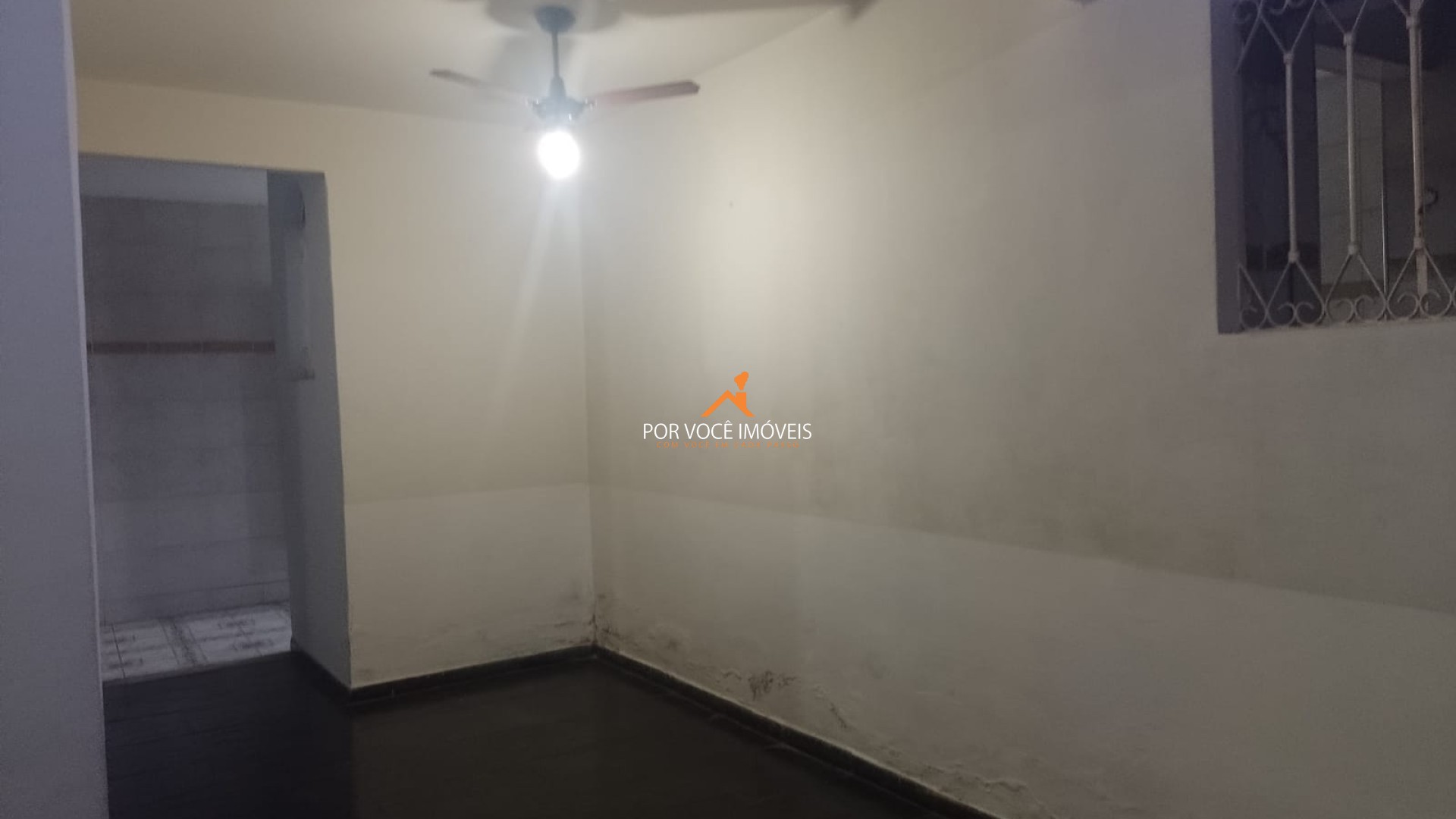 Casa Linear no Adriana com 2 quartos e garagem 