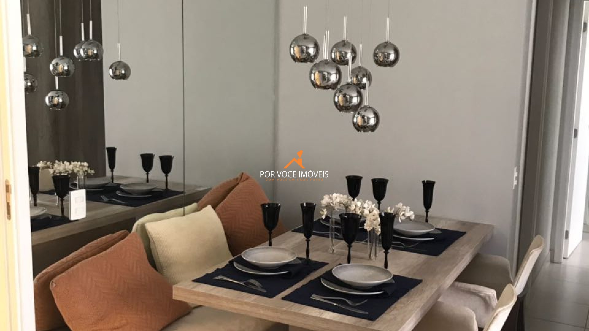 Apartamento com 2 Quartos no Condomínio UP Barra