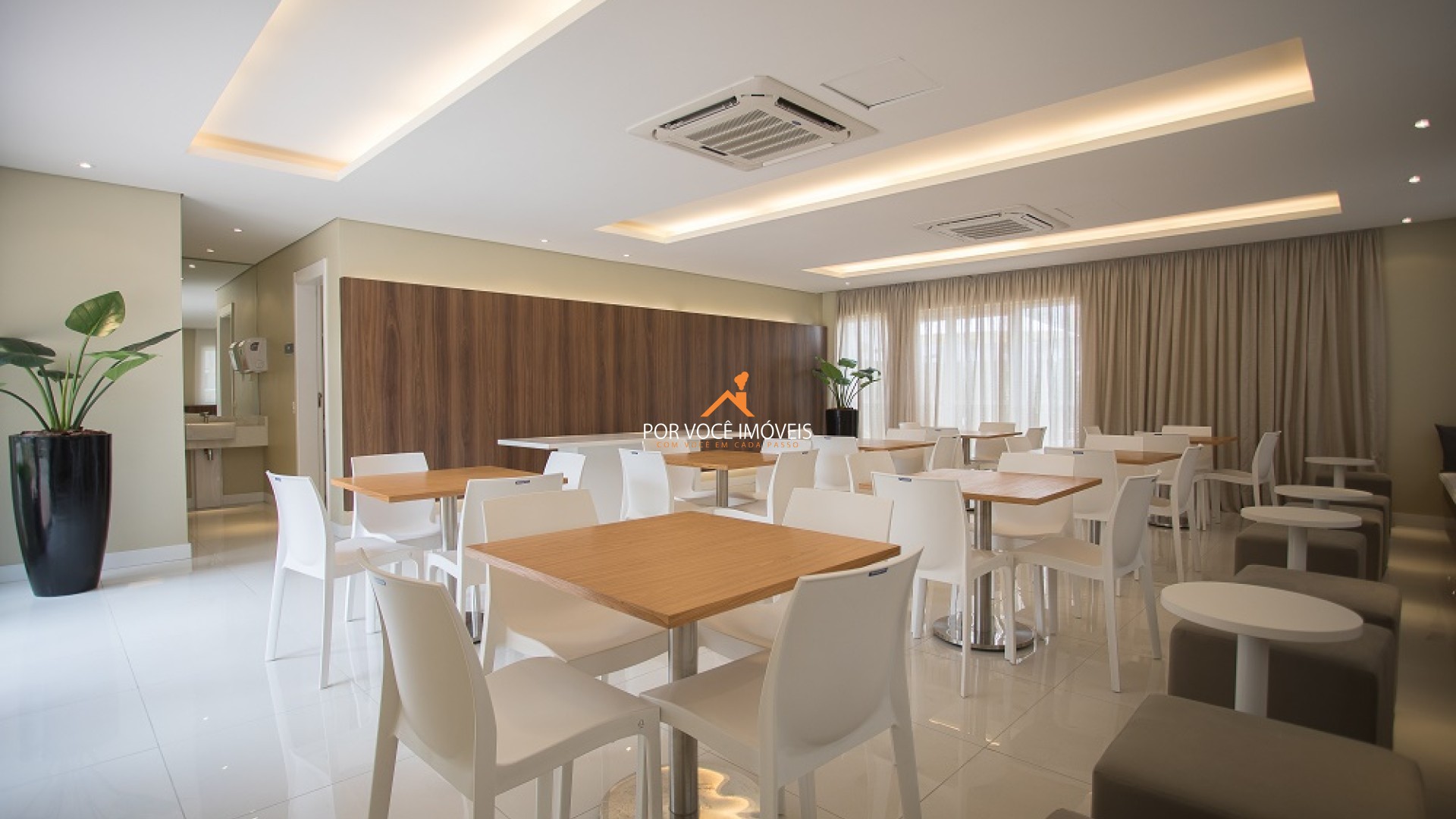 Apartamento com 2 quartos no Condomínio UP Barra Mais 