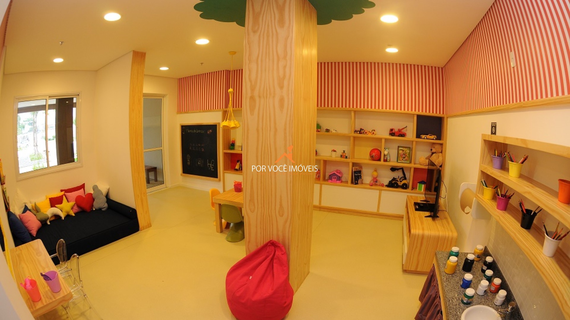 Apartamento com 2 quartos no Condomínio UP Barra Mais 