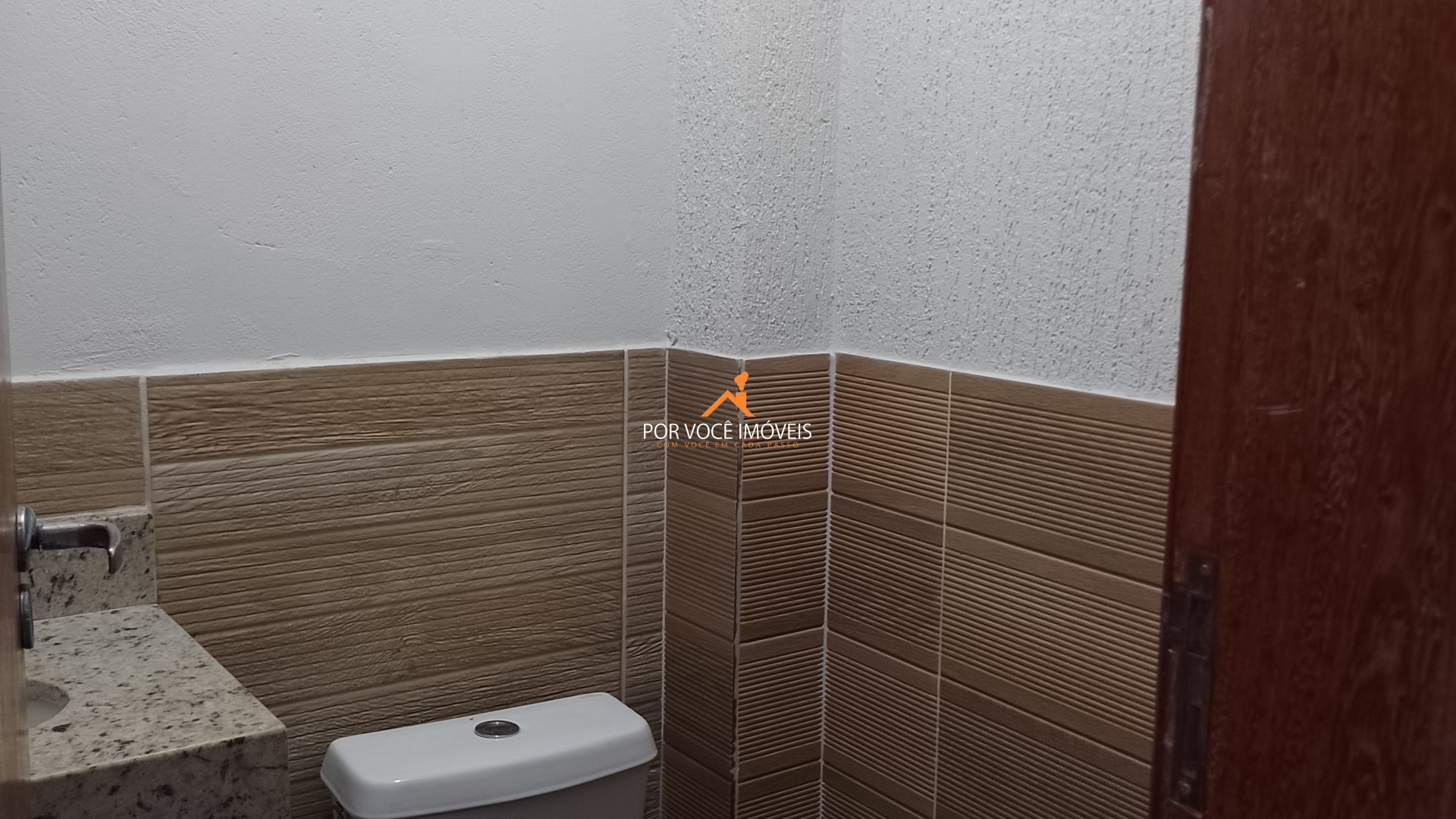 Casa com 2 Quartos no Condomínio Residencial Cachamorra II