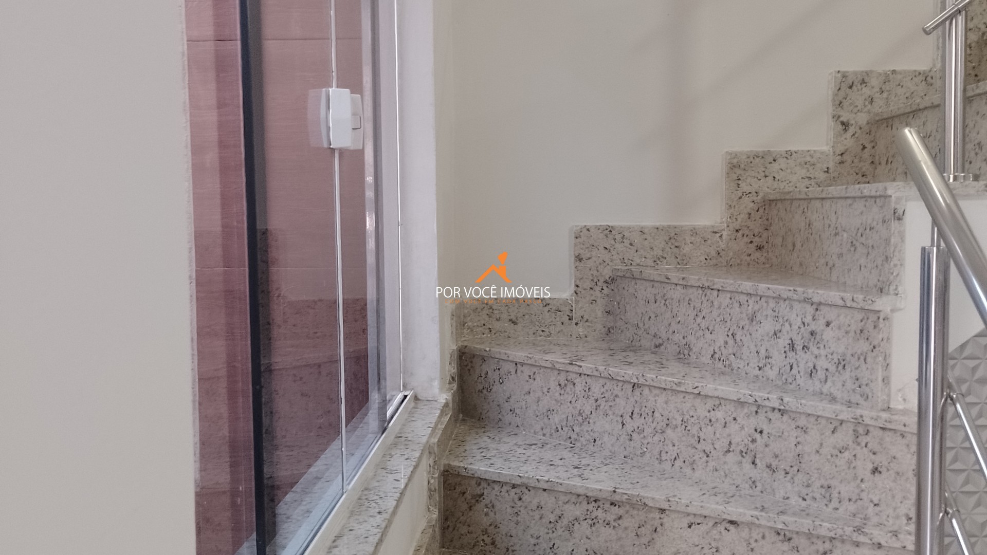 Casa com 2 Quartos no Condomínio Residencial Cachamorra II