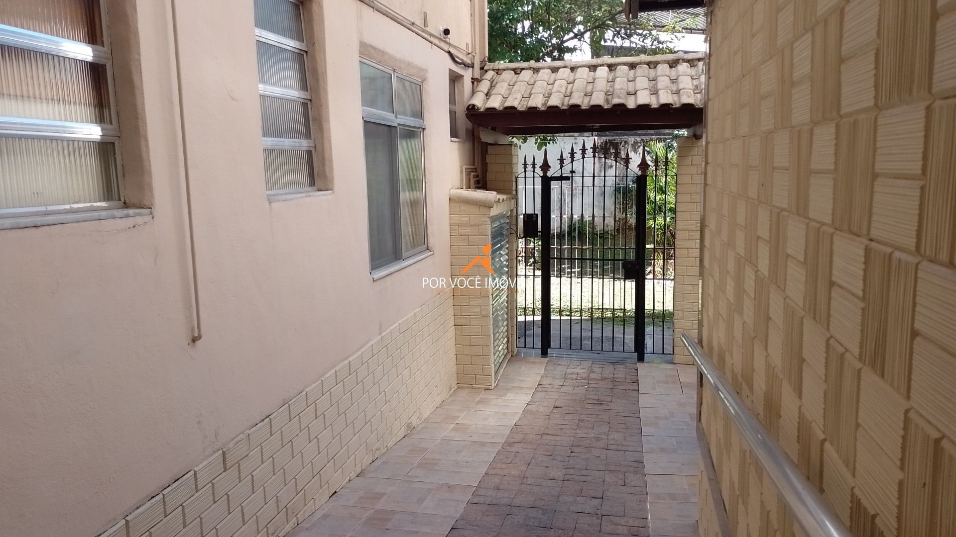 Apartamento com 2 quartos no Conjunto Residencial Marechal do Ar Henrique Raymundo Dyott Fontenelle