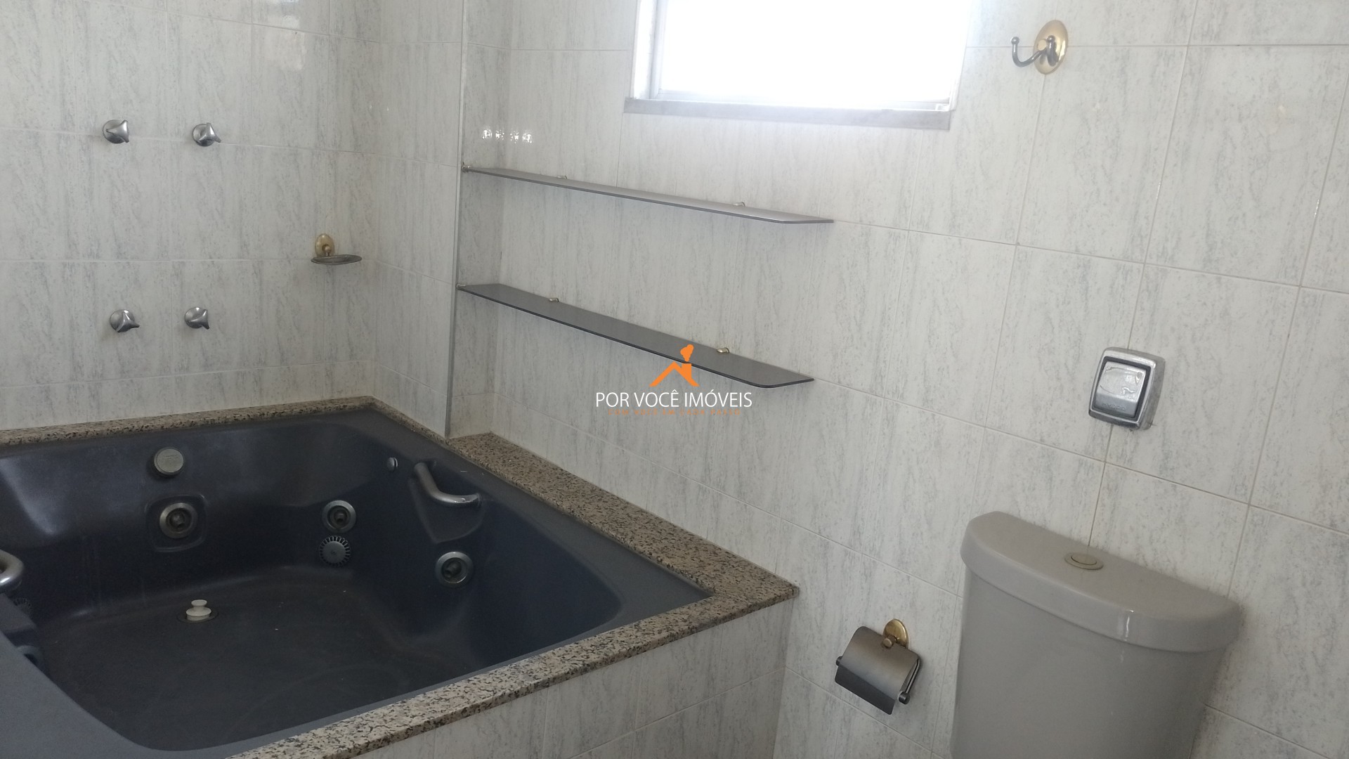 Apartamento com 3 quartos no centro próximo ao Park Shopping