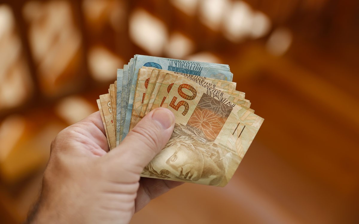 O que é a Taxa Selic e como ela influencia o mercado imobiliário